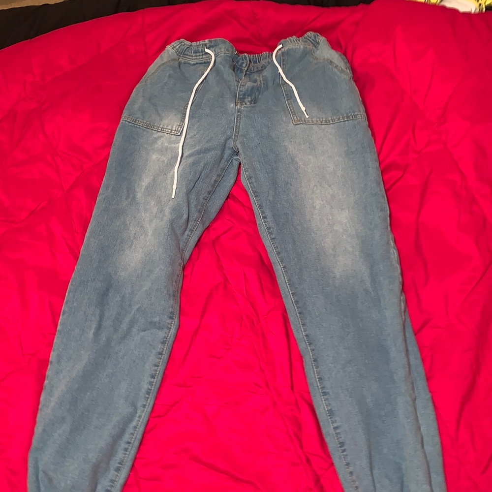 Jogger pants. Sorry for blurry pics!!